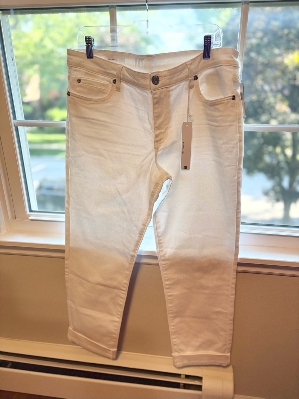 Kut from the Cloth Women’s Katy Boyfriend White Jeans - New with tags!, Size 12